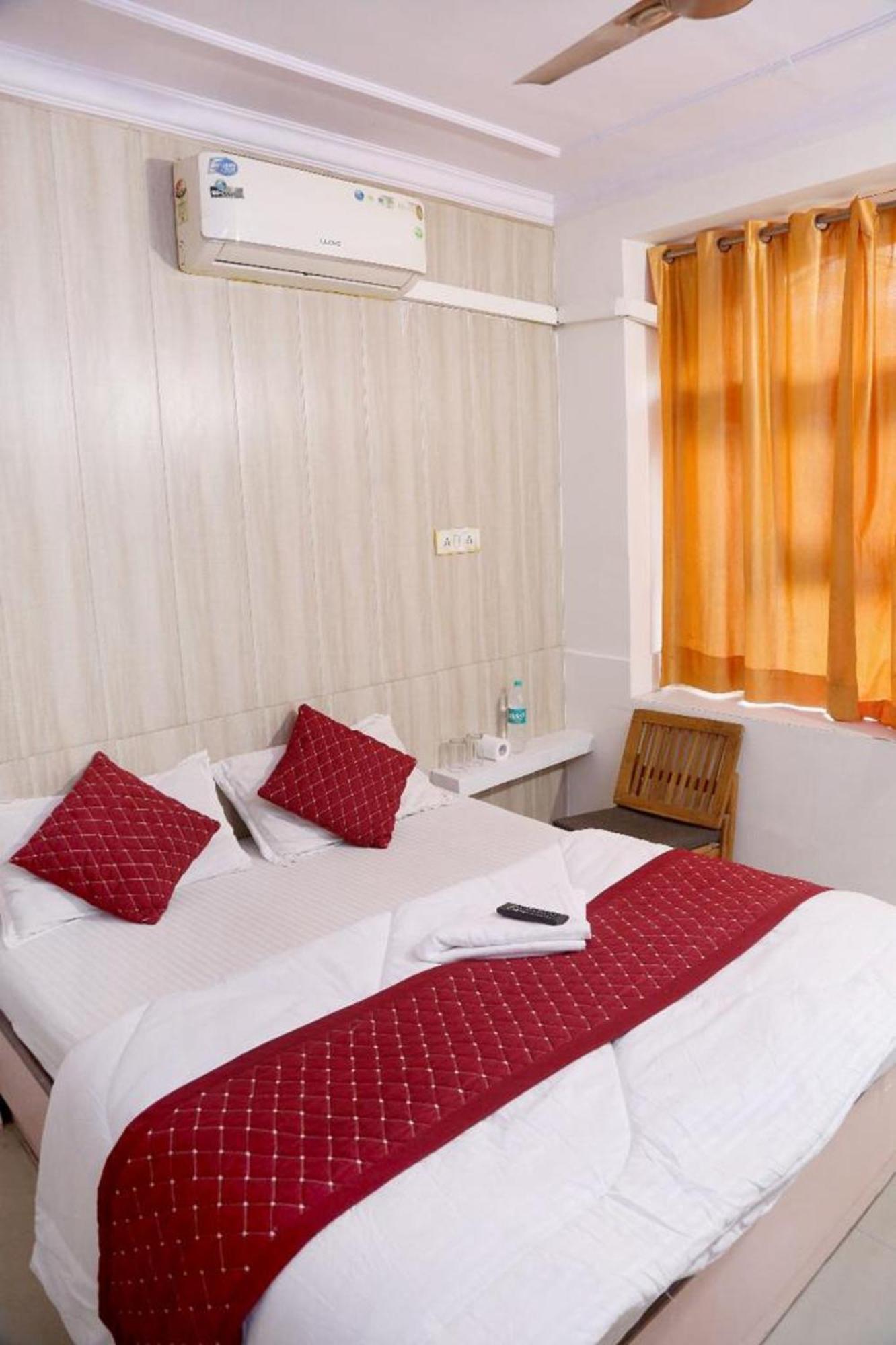 Bunk Hostel Delhi Best Backpacking Accommodation 뉴델리 외부 사진