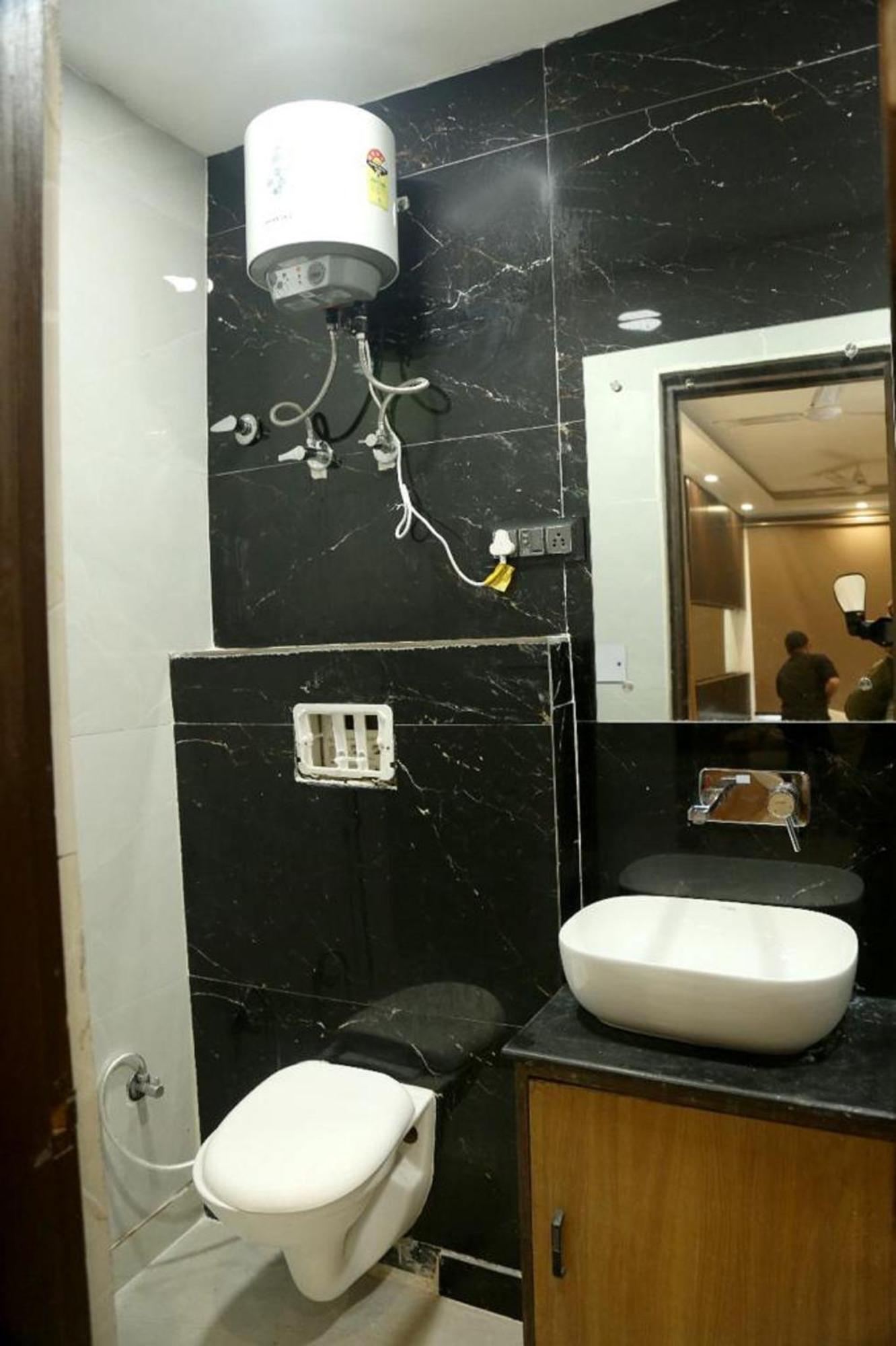 Bunk Hostel Delhi Best Backpacking Accommodation 뉴델리 외부 사진